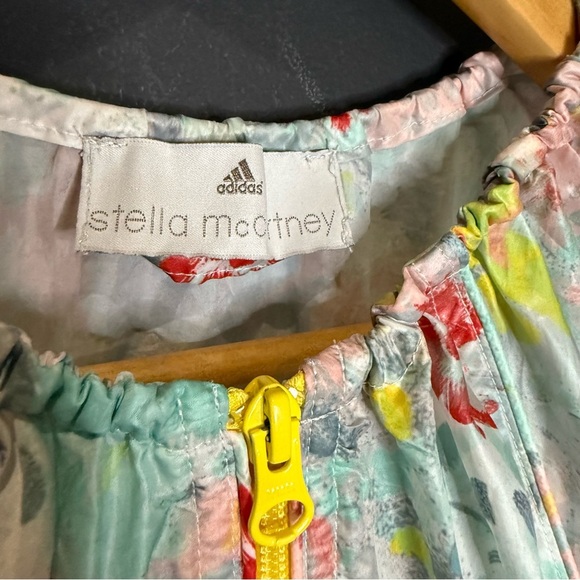 Adidas Stella McCartney Floral Jacket Size S - Picture 4 of 11